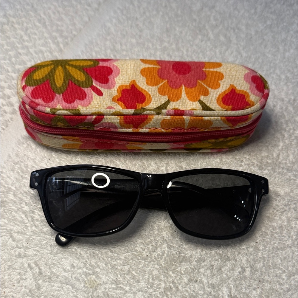 Vera Bradley Sunglasses Women’s Black With Grey Lenses (081) Full Rim Square